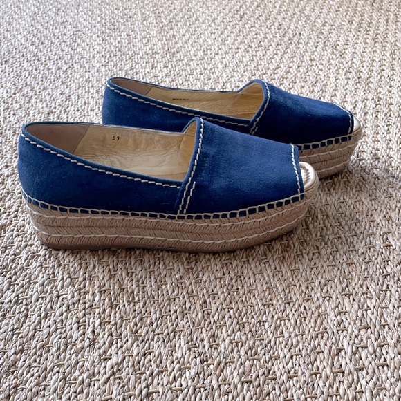 PRADA. Suede Navy Wedge Sandals. Size 39. Excellent Condition. - Picture 1 of 12